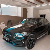 MERCEDES BENZ GCL COUPE 220 4MATIC AMG LINE