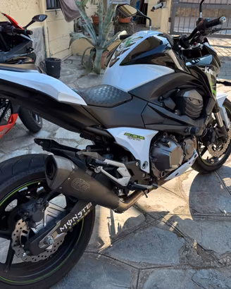 Kawasaki Z800 full power
