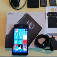 Microsoft lumia 950 + display dock + accessori