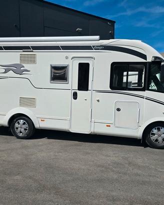 Laika ECOVIP 609 MOTORHOME LETTI GEMELLI E GARAGE 