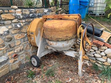 Betoniera impastatrice elettrica 220 volts