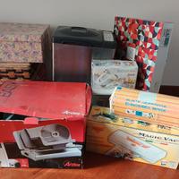 ACCESSORI CUCINA: AFFETTATRICE, SBATTITORE, ECC...