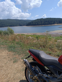 Cagiva raptor 650