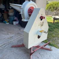 Mulino per cereali e sfarinati con cardano