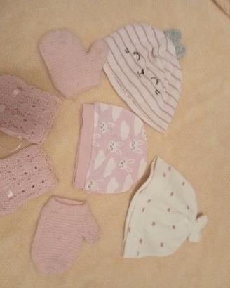 set cappellini bimba 0-3 mesi