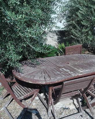 tavolino per giardino in legno 