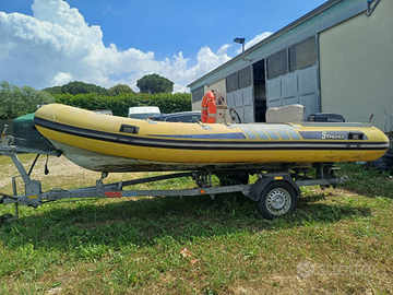 Gommone stingher