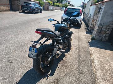 Triumph street triple 675