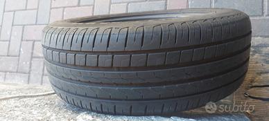 4 gomme estive complete di cerchioni seminuove