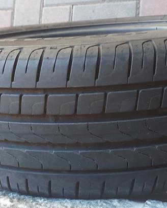 4 gomme estive complete di cerchioni seminuove