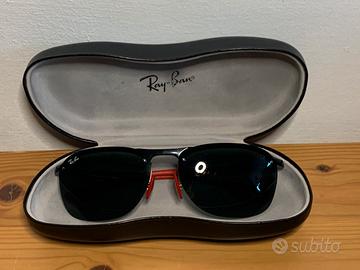 Occhiali Ray-Ban Scuderia Ferrari