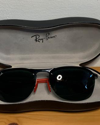 Occhiali Ray-Ban Scuderia Ferrari
