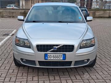 Volvo S40 2.0 D cat Summum NEOPATENTATI..CELL 320 