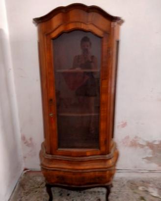 vetrinetta antica