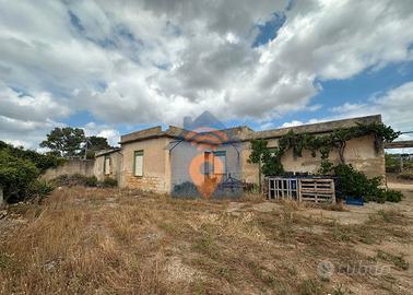 Castelvetrano Magazzino Con Terreno Agricolo