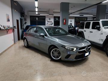 Mercedes-benz A 180 A 180 d Automatic Business Ext