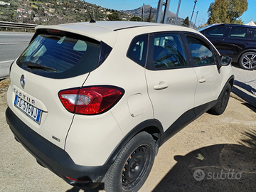 Auto Renault captur