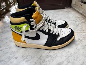 Air Jordan 1 High OG "Volt Gold"