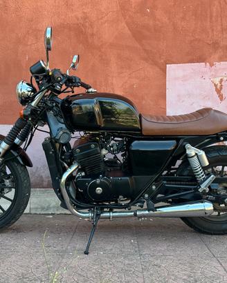 Junak 125 cc , solo 3897 km, anno 2019 cafe racer