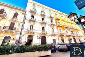 Appartamento con terrazzo Via Di Palma