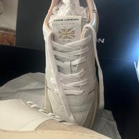 Sneakers Timeless Crime London