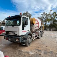 Eurotrakker anno 2003 con ausiliario