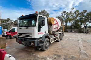 Eurotrakker anno 2003 con ausiliario