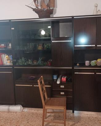 Soggiorno componibile DIVISIBILE e capiente legno