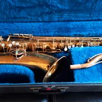 Sax tenoreConn Chu Berry New Wonder II del 1928
