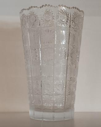 Vaso in cristallo molato decorato 26 cm