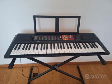 Tastiera Yamaha PSR-F51