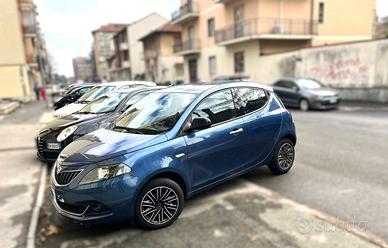 LANCIA Ypsilon 1.0 FireFly 5 porte S&S Hybrid Ec