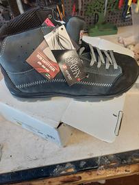 scarpe antinfortunistiche  N 43