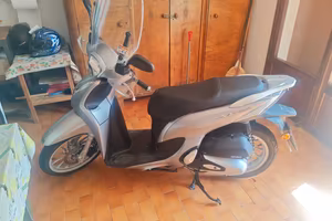 Scooter SH mode Honda 4500km