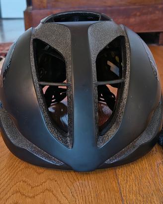 Casco Oakley ARO5 Race MIPS