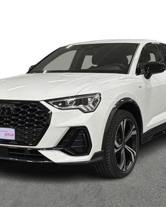 Audi Q3 Sportback 35 2.0 tdi Identity Black s-tron