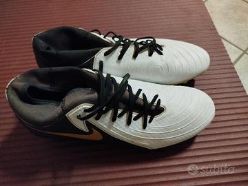scarpe da calcio 