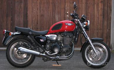 Triumph Legend TT 900