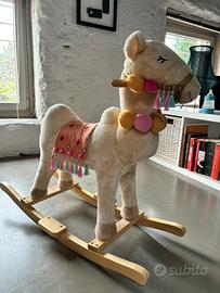 Dondolo bambina