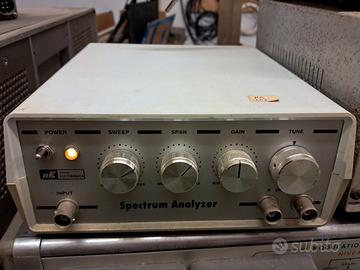 Analizzatore di spettro NE