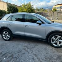 Audi q3 35 tdi quattro 150 cv business advanced