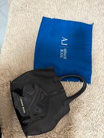 Borsa armani