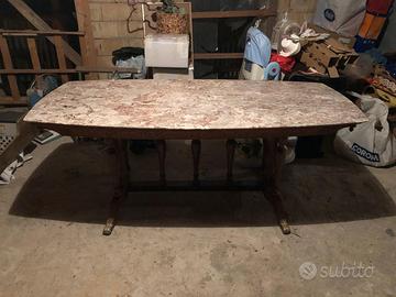 Tavolo antico