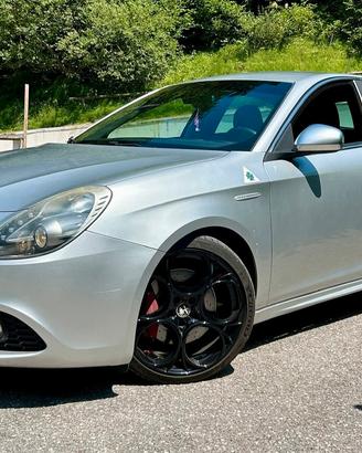 Alfa Romeo Giulietta 1750 Tbi