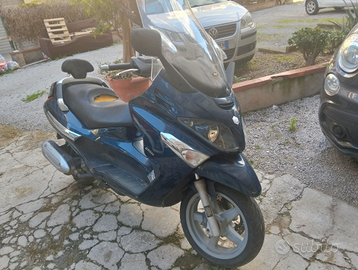 Piaggio xevo 250