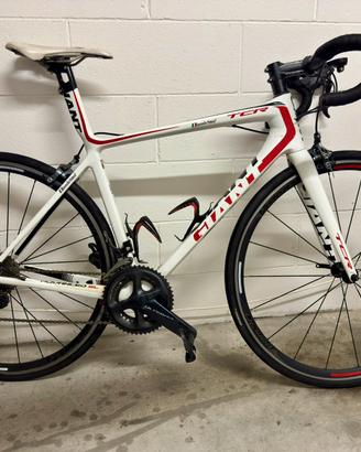 Bici da corsa Giant TCR Carbonio 11 V Ultegra