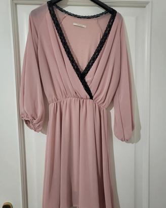 Abito Rosa Cipria con Dettagli in Pizzo - Chic e R