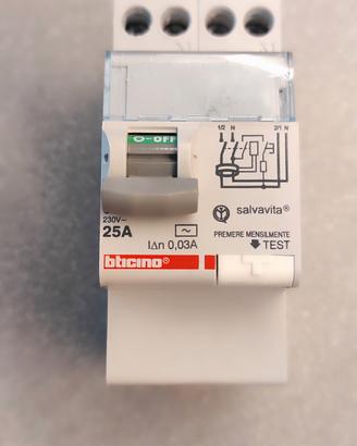 Salvavita bticino classe AC GC723AC25
