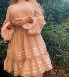 il vestito è in perfette condizioni