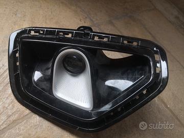 Faro antinebbia Kia Stonic 